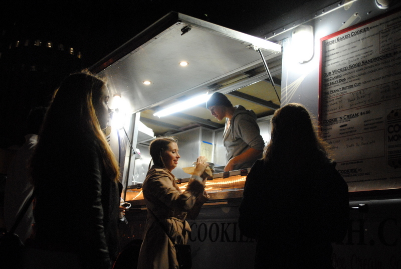 Late Night MBTA Food Truck Fest -012