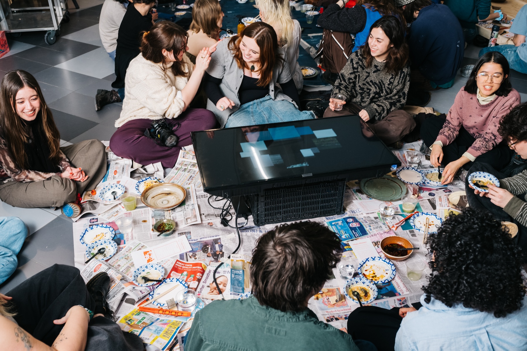 "Circling Around" (2025)