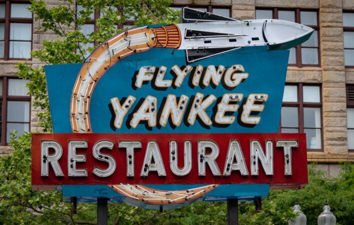 flying-yankee-4